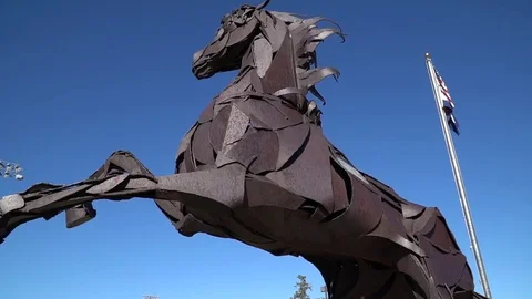 Mustang Statue - Glider Stockbeeldmateriaal 77368195