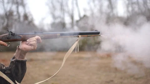 Muzzleloader Shooting Stock-Footage 33064253