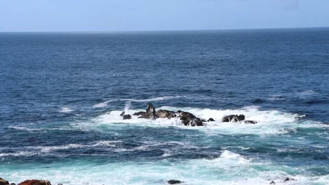MVI 3242 Pacific Ocean Waves Rolling onto the Shore Stock-Footage 339015199
