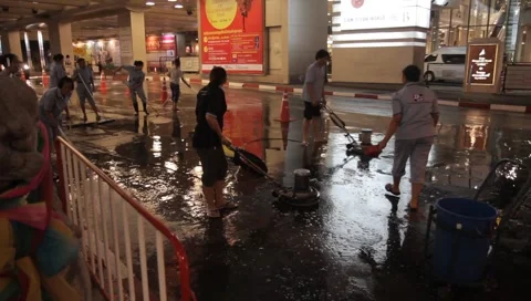 MVI 3943 Video stock 4775350