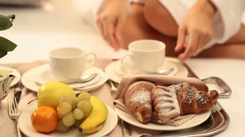 MVI 4208 Stock Footage 925638