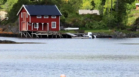 MVI 7277 Stock Footage 751390