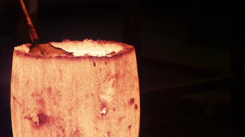 MW 01942 Stock Footage 105884502