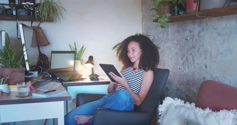 My tablet make my life so much easier Stock Footage 203918197