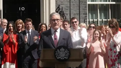 'My work is done' - Keir Starmer departs Downing Street for final time as PM Stock Footage 340141333