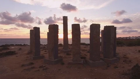Mystical standing circle of stone pillars in Ibiza Vidéo 88064369