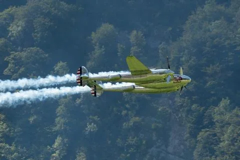 N-25Y Lockheed P-38L Lightning airplane in Mollis in Switzerland Foto stock