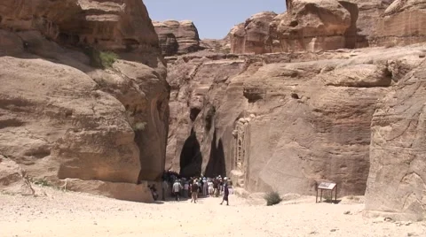 Nabatean monument: entry of Siq Stock Footage 4279638