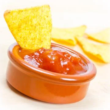 Nachos with salsa Foto stock