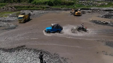Naik jeep 스톡 동영상 259263807