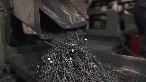 Nail Manufacturing Factory Stockbeeldmateriaal 72982137