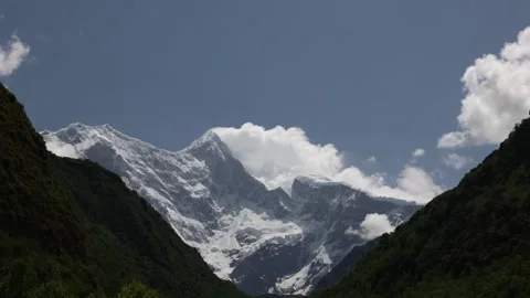 Namcha Barwa Flag Cloud Close Look Stock Footage 314213384