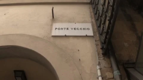 The name of the Old Bridge (Ponte Vecchio) in Florence written on a marble plate Stock Footage 156187702