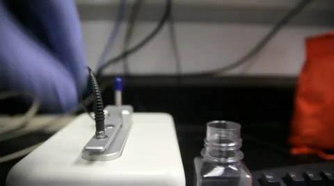 Nanodrop operation Stock Footage 648637