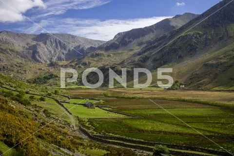 The Nant Ffrancon valley in Snowdonia, North Wales Stock Photos