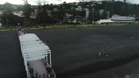 Napier drone fly in to platform Stock-Footage 161760831
