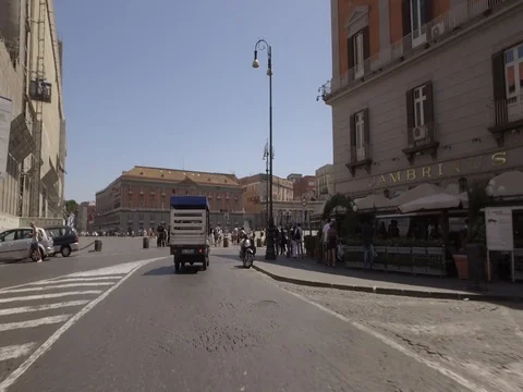 Naples main square street drive 4K 스톡 동영상 76723348
