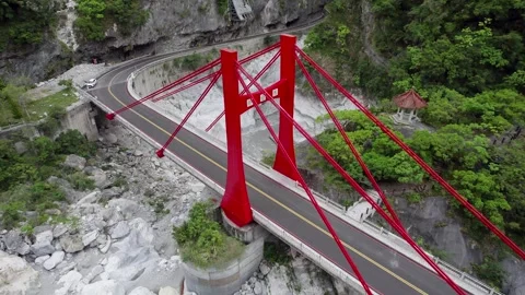 Narrow Taroko Gorge Beyond Cimu Bridge, Taiwan Vídeos de archivo 346155423