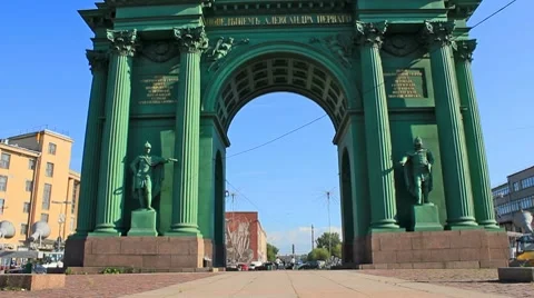 Narva Triumphal Gate, landmark Vídeos de archivo 8508159