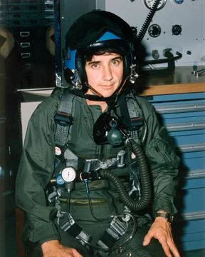 NASA Dryden flight test engineer Marta Bohn-Meyer is suited up for a resea... Foto stock