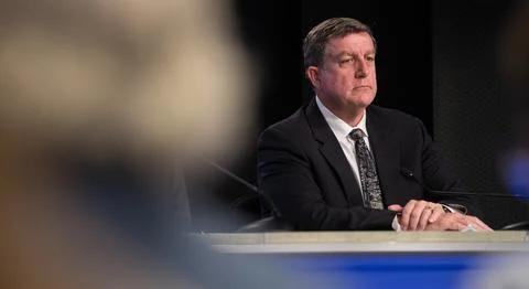 NASA ISS Program Manager Kirk Shireman is seen during a press conference at.. Foto stock