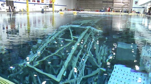 NASA's Neutral Buoyancy Lab Video stock 99083219