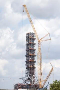 NASA's new Artemis mobile launch pad built at Kennedy Space Center, Titusville,  Stock Photos