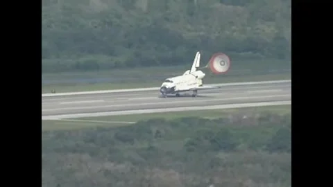 NASA's Space Shuttle Atlantis landing on runway 15, Kennedy Space Center Video stock 282976210