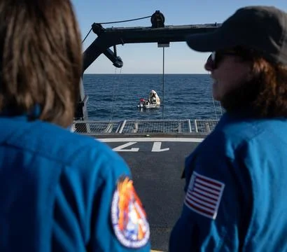 NASAs SpaceX Crew-4 Splashdown. NASA astronaut representative Stock Photos