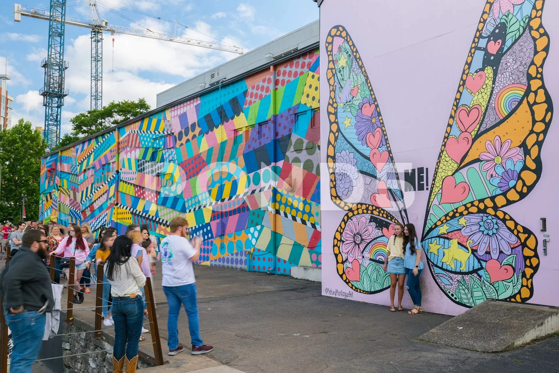 TIME-LAPSE: New Titans mural painted in downtown Nashville