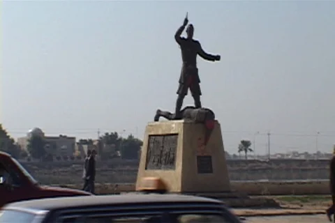 Nasiriyah statue Stock Footage 86753748