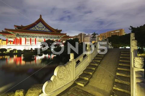 National Concert Hall, Chiang Kaishek Memorial Grounds, Taipei, Taiwan, Asia Stock Photos