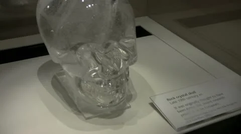 Native american crystal skull Stock Footage