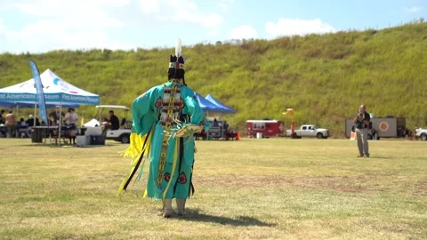 Native Americans dancing 스톡 동영상 220610903