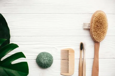 Natural solid shampoo bar, bamboo toothbrushes, wooden brush,  deodorant crea 库存照片