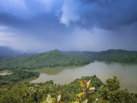 Nature Clouds Rain Video stock 80663082