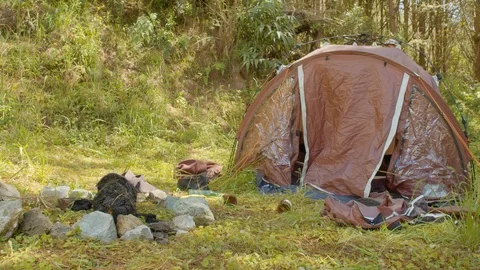 Nature defendant protesting against old drunk men the dispose the garbage in the Stock Footage 115350309