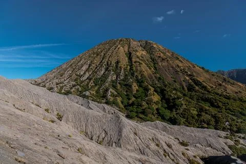 Nature landscape of surface wave of volcanic soil texture background at slo.. 스톡 사진
