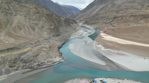 Nature view at sangam river leh ladakh india between beautifull mountain. Stock Footage 241731010