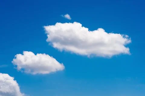 Nature white cloud on blue sky background in daytime, photo of nature cloud.. 库存照片