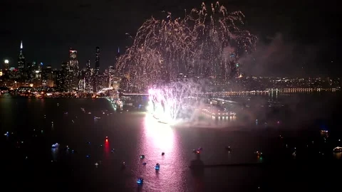 Navy Pier fireworks 1 Video stock 188527780