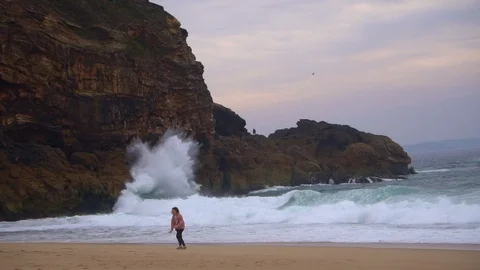 Nazare Video stock 129206335