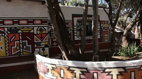 Ndebele paint 5 Video stock 51490031