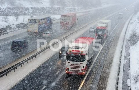 Near white out conditions on a motorway in Scotland Stock Photos
