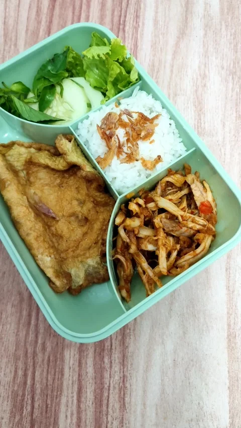 A neatly packed lunch box Video stock 300418224