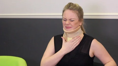 Neck pain Video stock 90546904