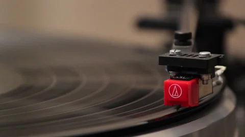 Needle Drops on Spinning Record Video stock 61440760