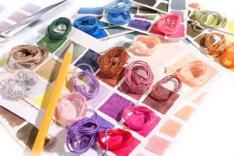 Needlework. embroidery. match colors of thread. Foto stock