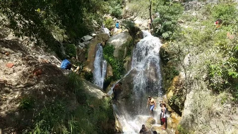 Neer Falls, Rishikesh 库存影片 106739424
