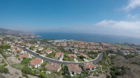 Neighborhood Flyover 動画素材 83135401